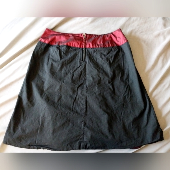 Vintage Tripp nyc goth Y2K black & burgundy spiderweb lace pleat skirt - Picture 2 of 7
